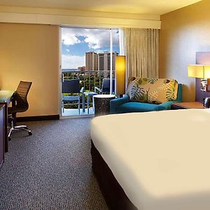 One-Bedroom King Suite Mobility Access Roll Shower